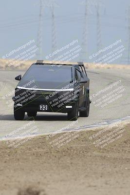 media/Oct-19-2025-Speed Ventures (Sun) [[a6e7fe67be]]/TC B/Session 2 (Outside Grapevine)/